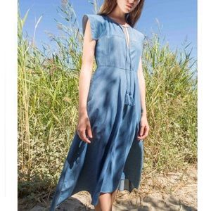 Elle Sasson blue midi dress